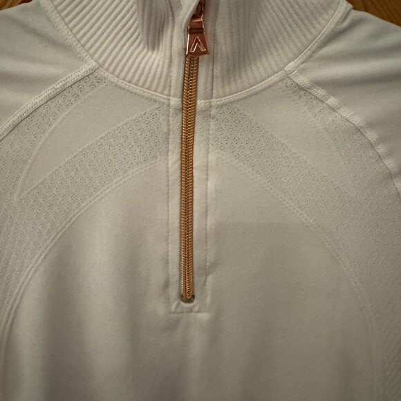 Anique Signature Equestrian Sunshirt - White - Womens XS - Picture 4 of 5